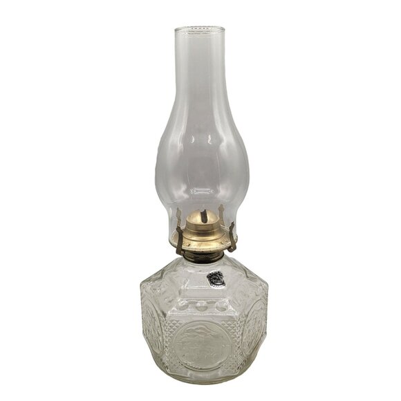 Lamplight Farms Other - Lamplight Farms Oil Lamp Clear Glass Horse Drawn Carriage Brass Fittings No Wick